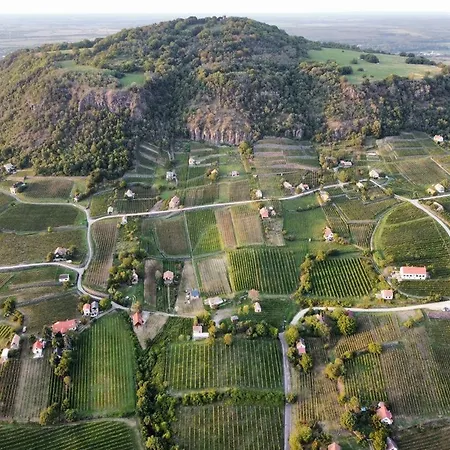 Varsadi Birtok Piano Somlóvásárhely