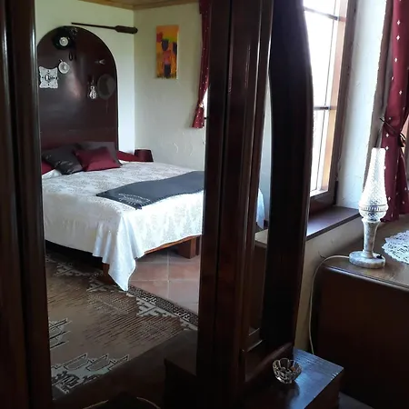 Varsadi Birtok Piano ゲストハウス