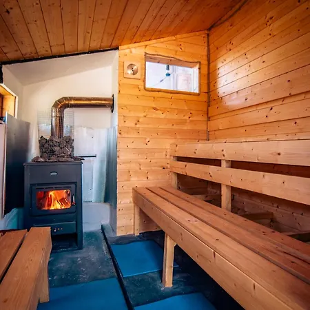 Varsadi Birtok Piano ゲストハウス